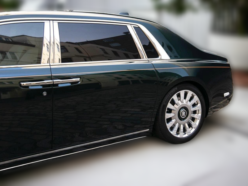 2023 Rolls-Royce Phantom Series II