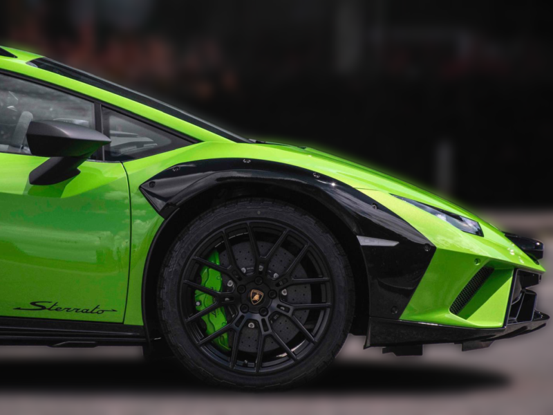 2024 Lamborghini Huracán Sterrato