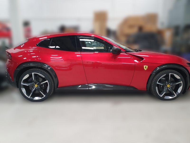 2024 Ferrari Purosangue