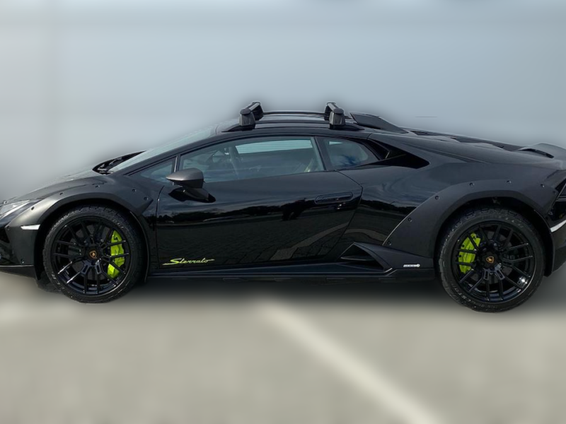 2024 Lamborghini Huracán Sterrato