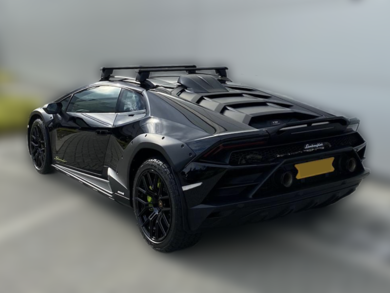 2024 Lamborghini Huracán Sterrato