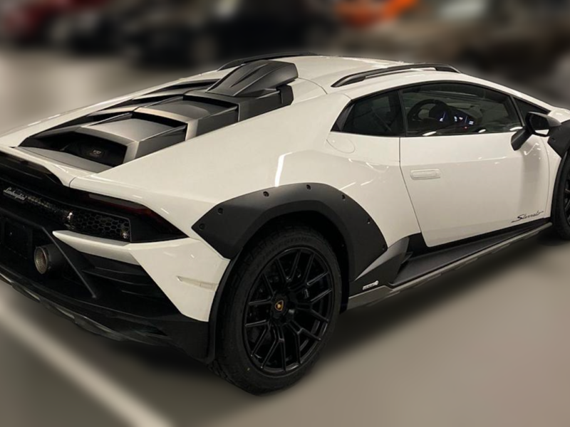 2024 Lamborghini Huracán Sterrato