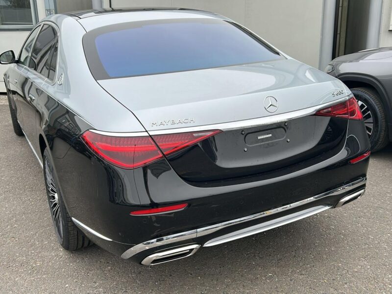 2025 Mercedes-Maybach S 680 Maybach First Class