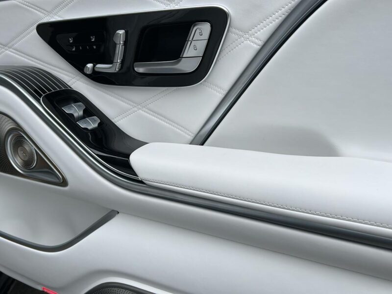 2025 Mercedes-Maybach S 680 Maybach First Class